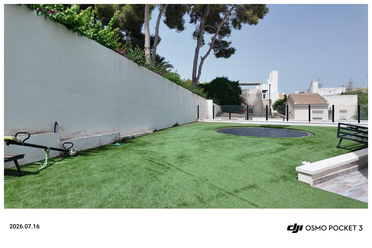 Huis te koop in Orihuela Costa | 6 slaapkamers H5520307