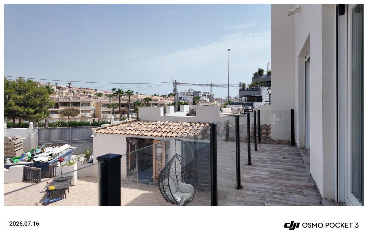 Huis te koop in Orihuela Costa | 6 slaapkamers H5520307