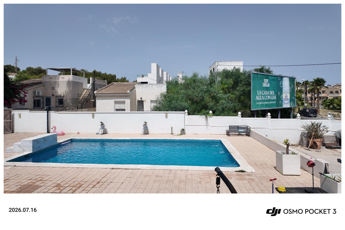Huis te koop in Orihuela Costa | 6 slaapkamers H5520307