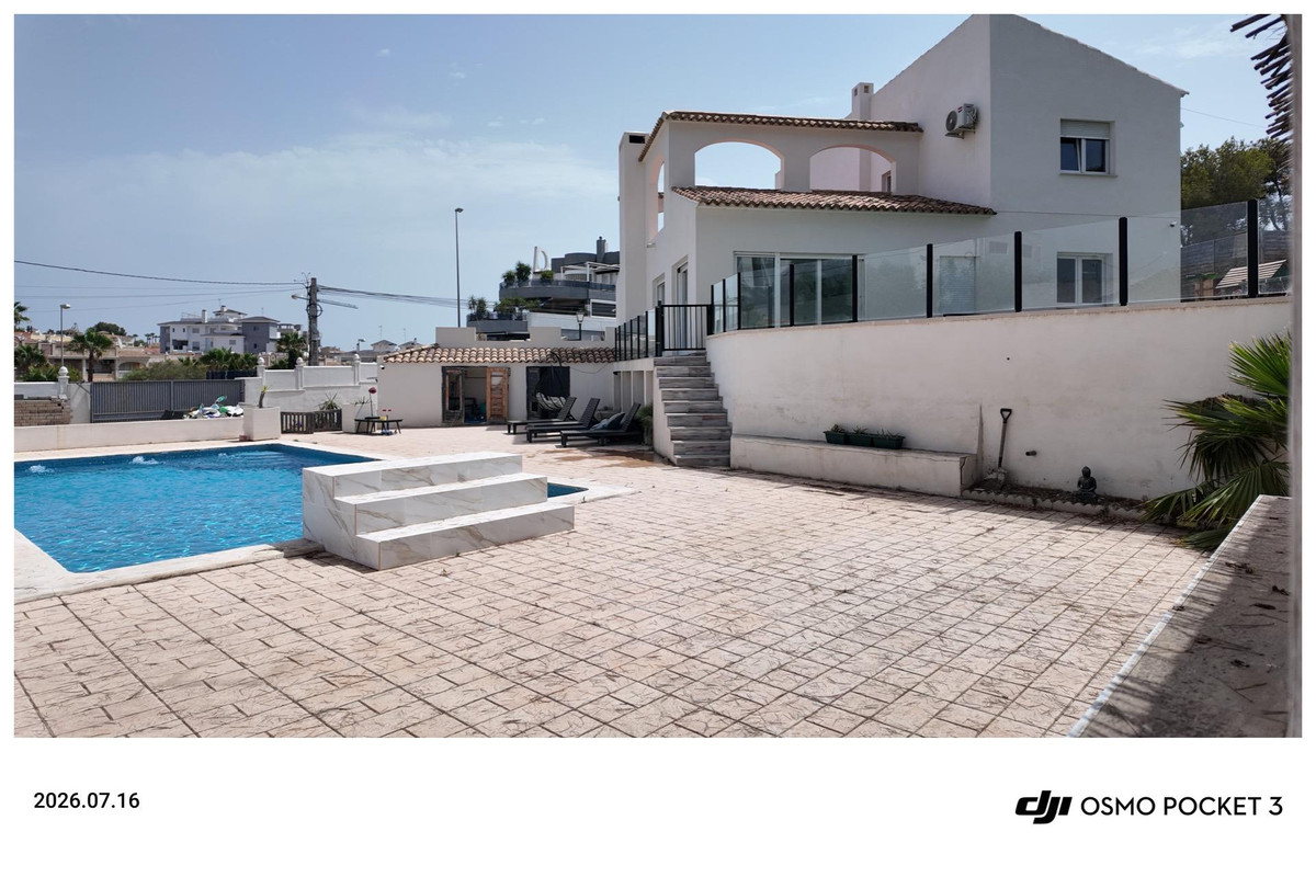 Huis te koop in Orihuela Costa | 6 slaapkamers H5520307
