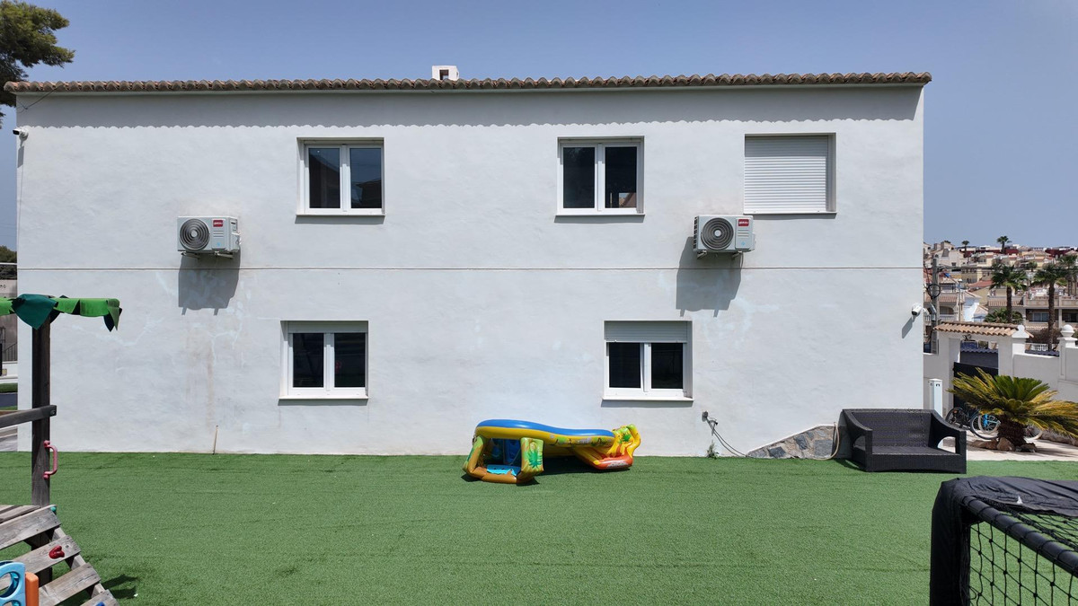 Huis te koop in Orihuela Costa | 6 slaapkamers H5520307