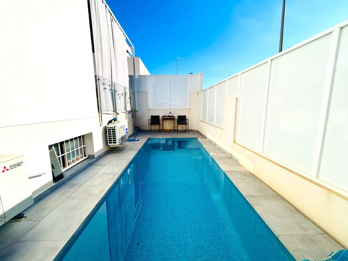 Huis te koop in Orihuela Costa | 4 slaapkamers H5527351