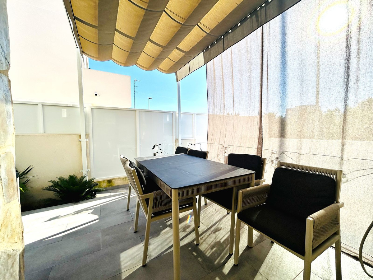 Huis te koop in Orihuela Costa | 4 slaapkamers H5527351