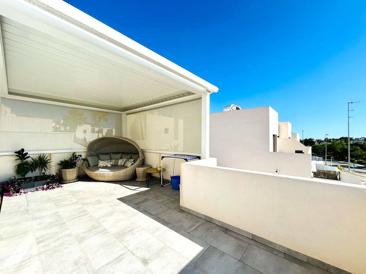 Huis te koop in Orihuela Costa | 4 slaapkamers H5527351