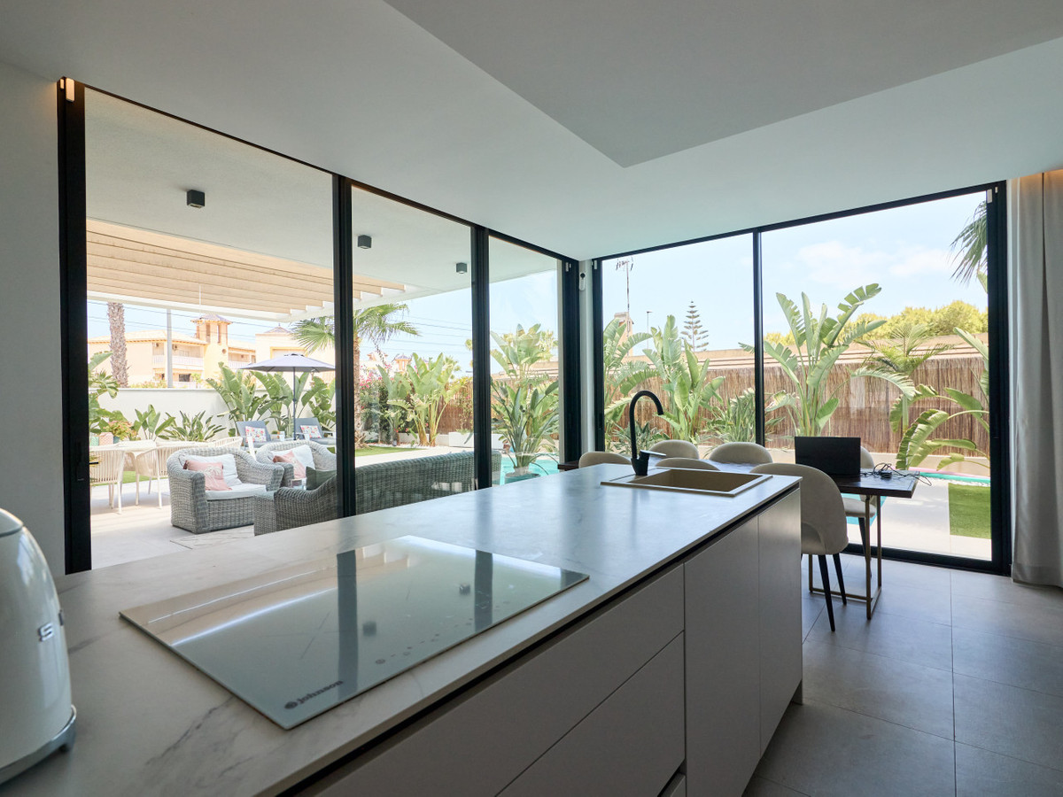 Property main view 45