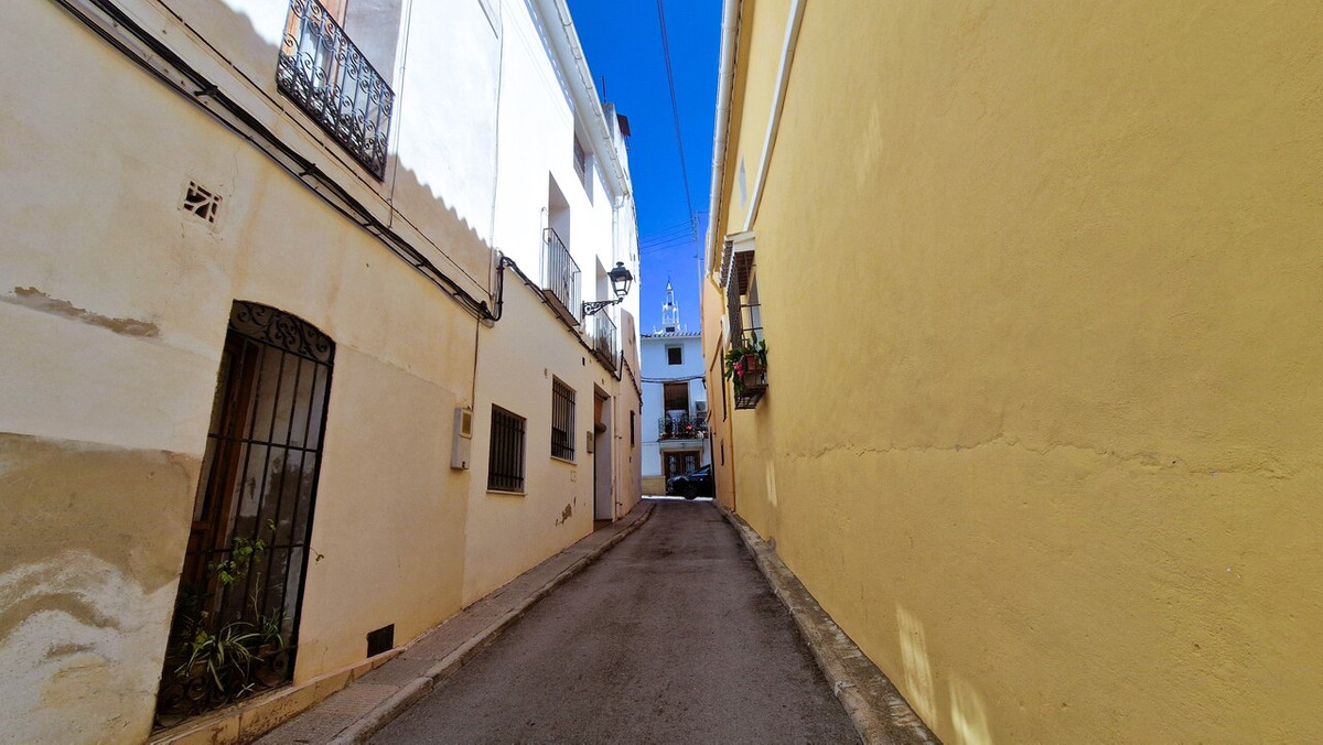 Property main view 38