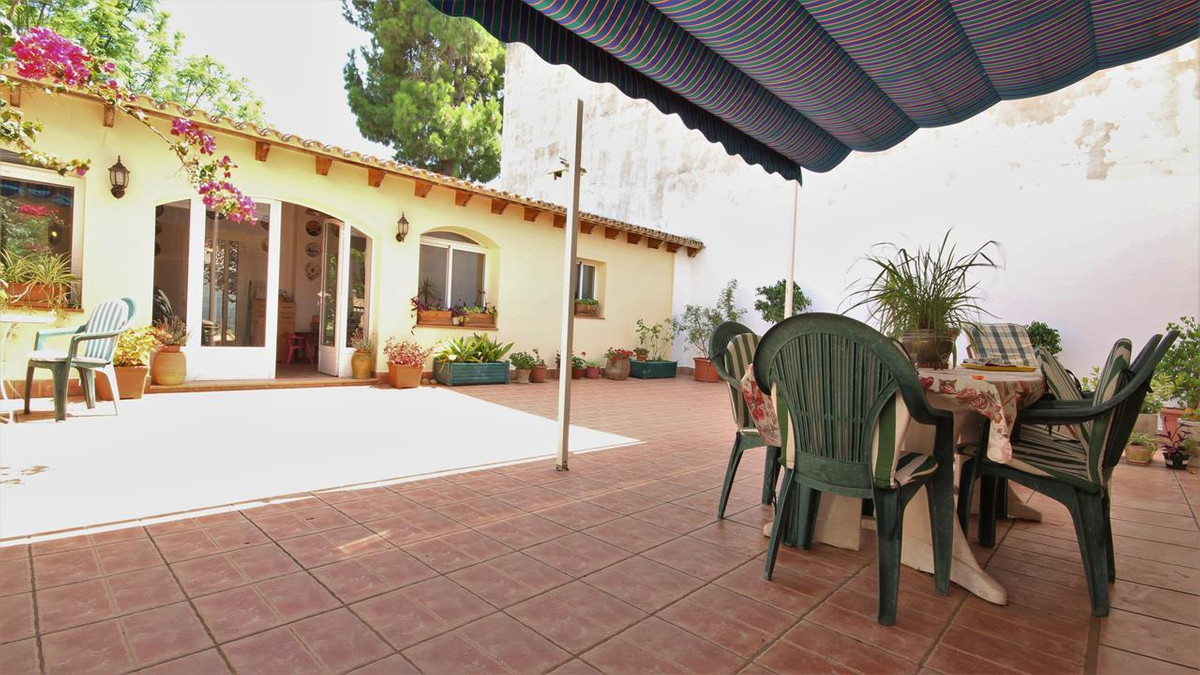 Huis te koop in Parcent | 6 slaapkamers H5209693