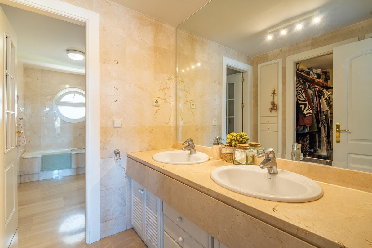 Property main view 24