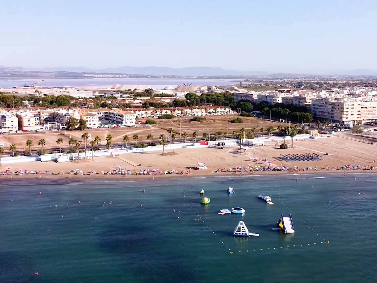 Huis te koop in Parque de las Naciones | 3 slaapkamers H5295577