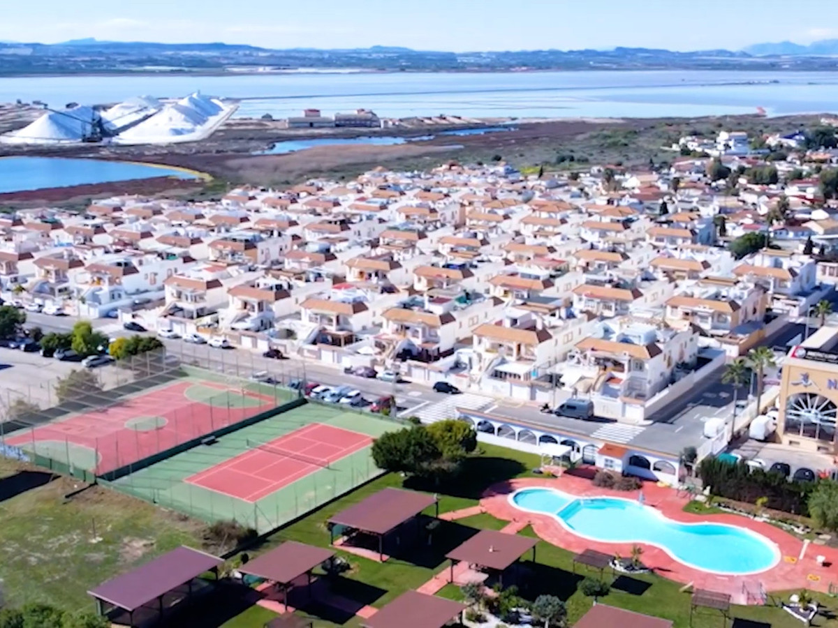 Huis te koop in Parque de las Naciones | 2 slaapkamers H5354008