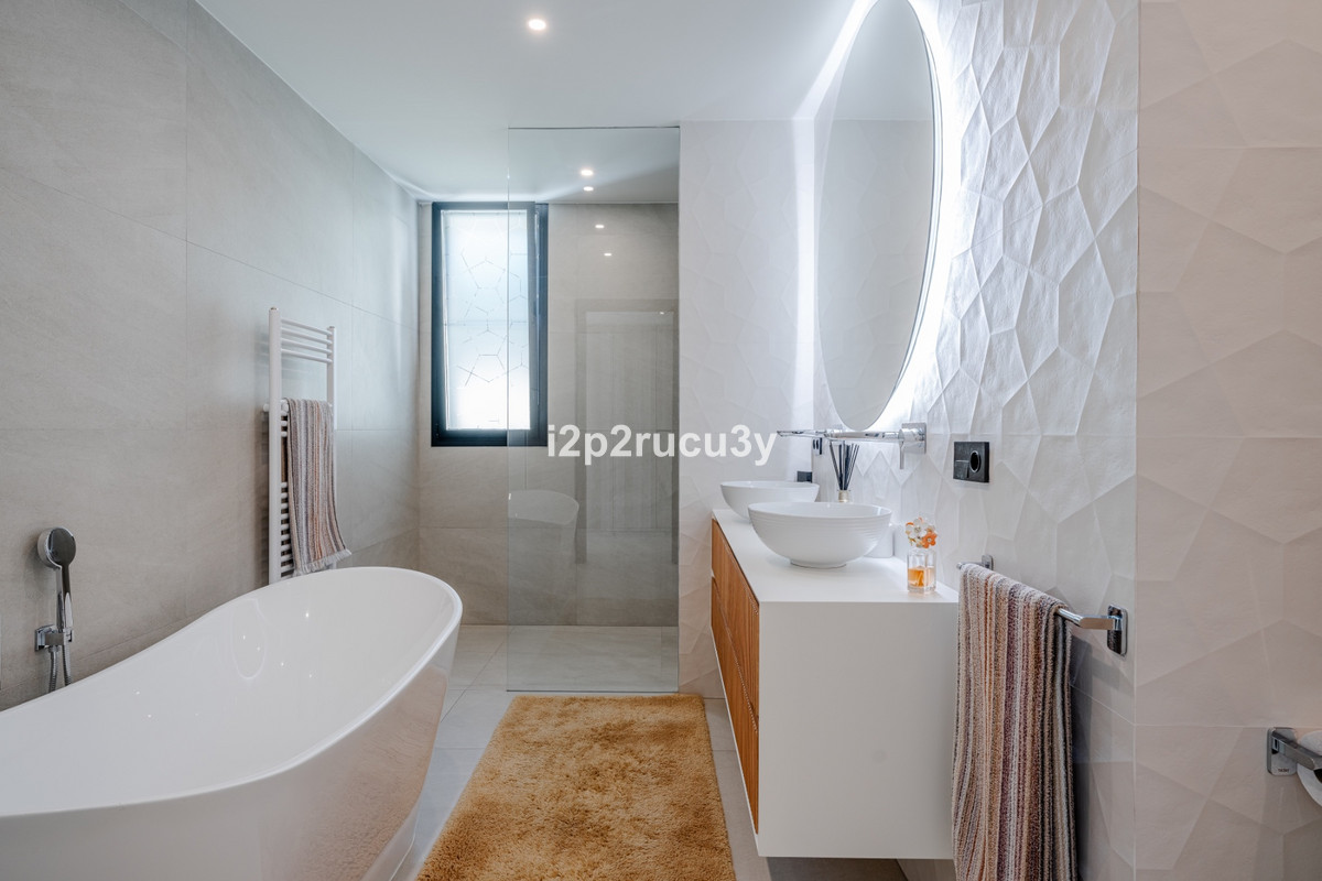 Property main view 47