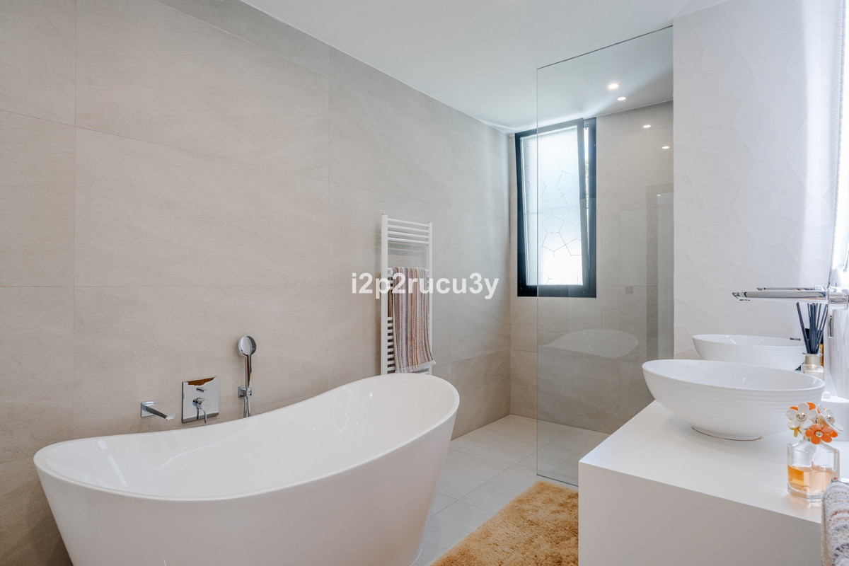 Property main view 48