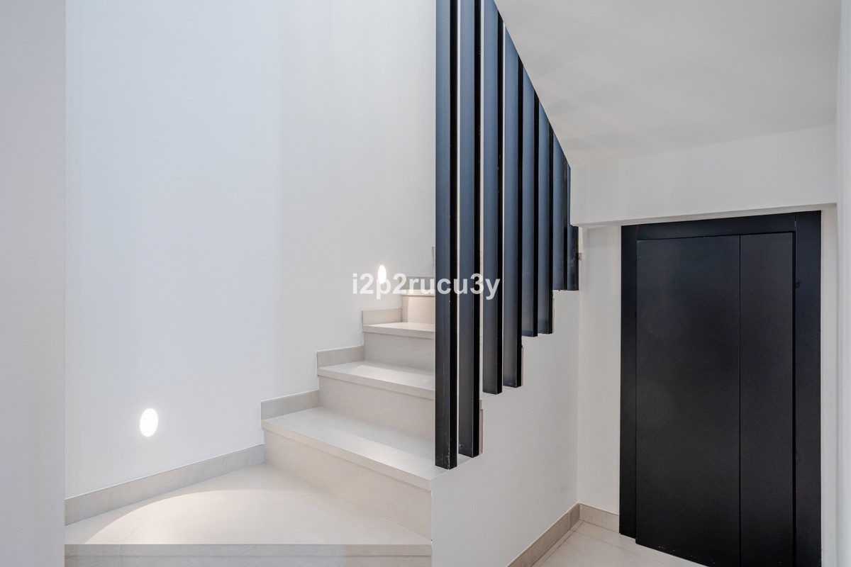 Property main view 50