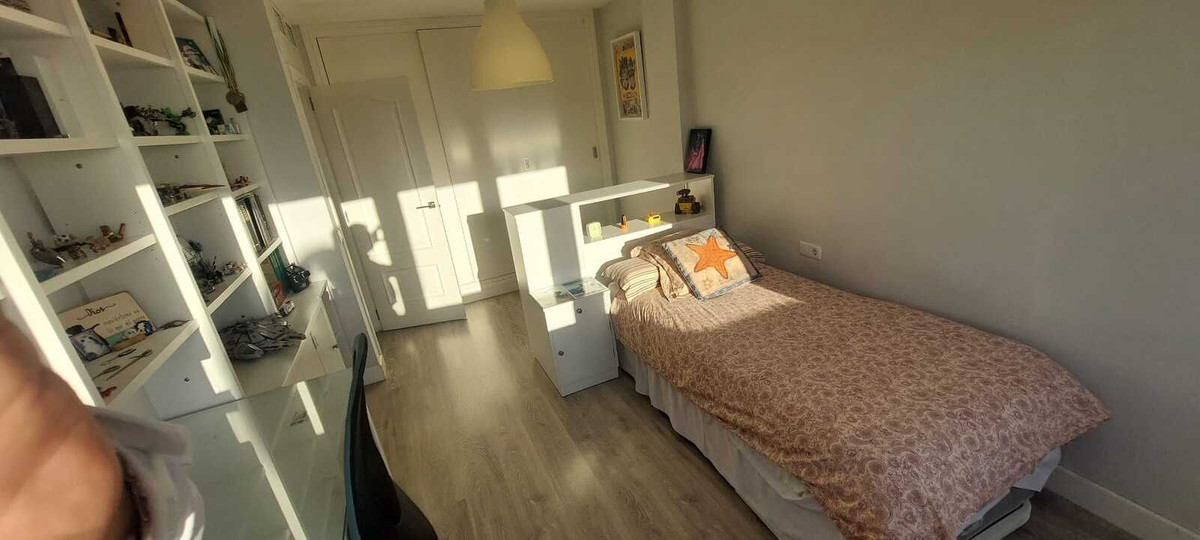 Semi-Vrijstaande Villa in Pedregalejo-10