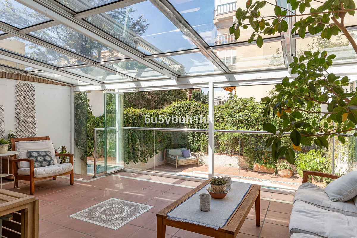 Geschakelde Woning in Pedregalejo-7