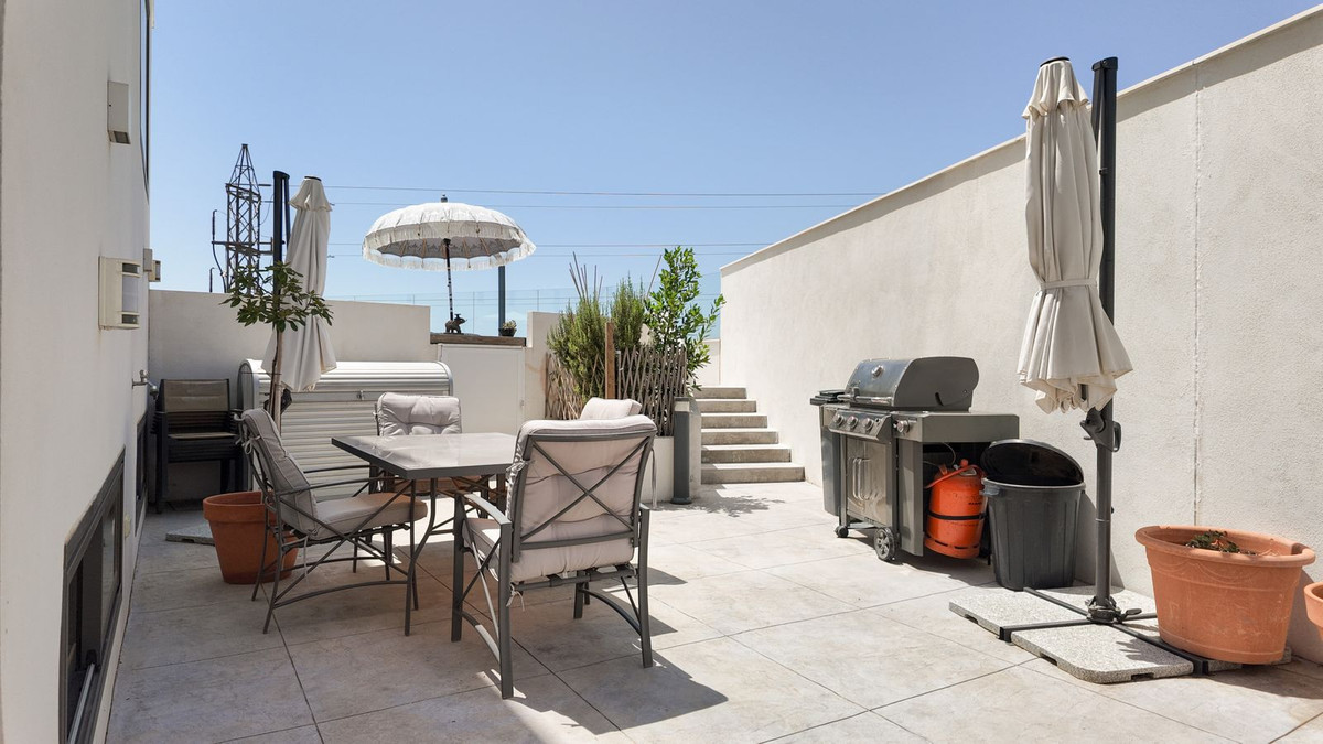Huis te koop in Pedregalejo | 4 slaapkamers H5103964