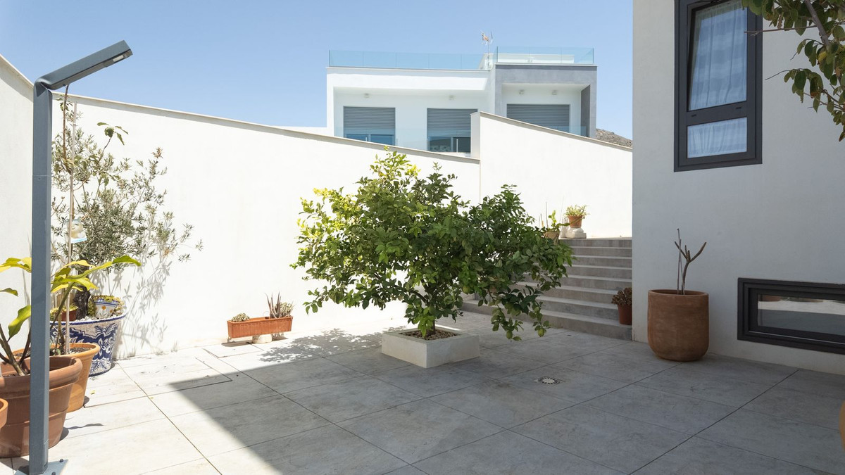Huis te koop in Pedregalejo | 4 slaapkamers H5103964