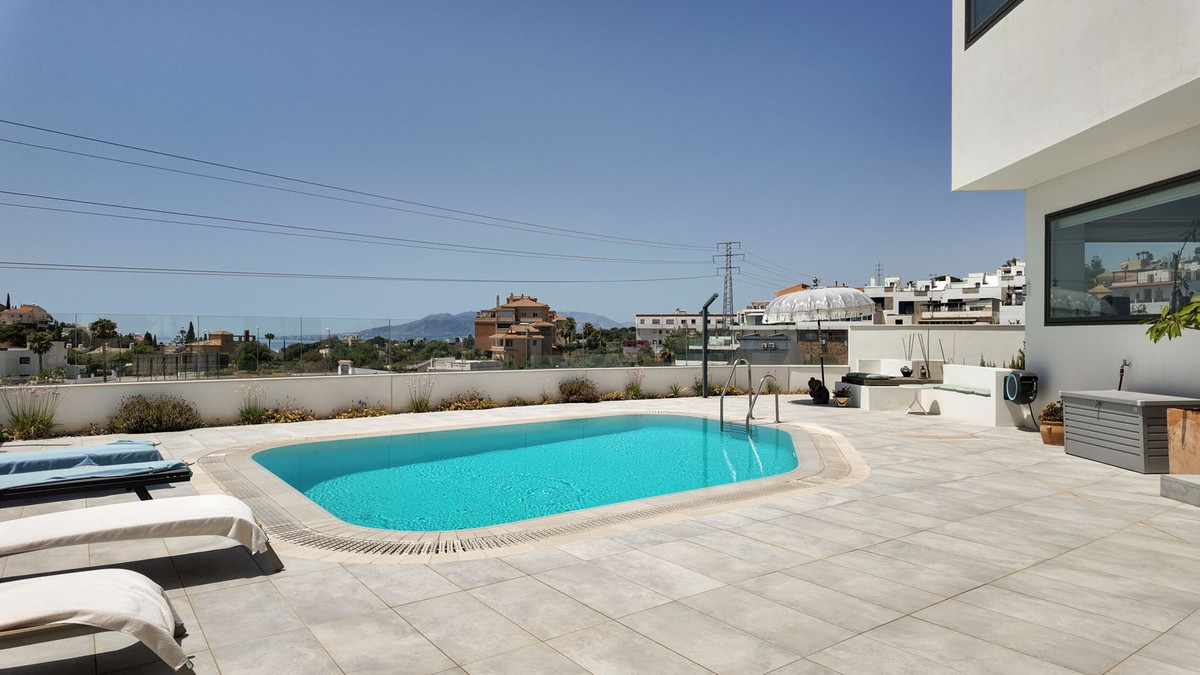 Huis te koop in Pedregalejo | 4 slaapkamers H5103964