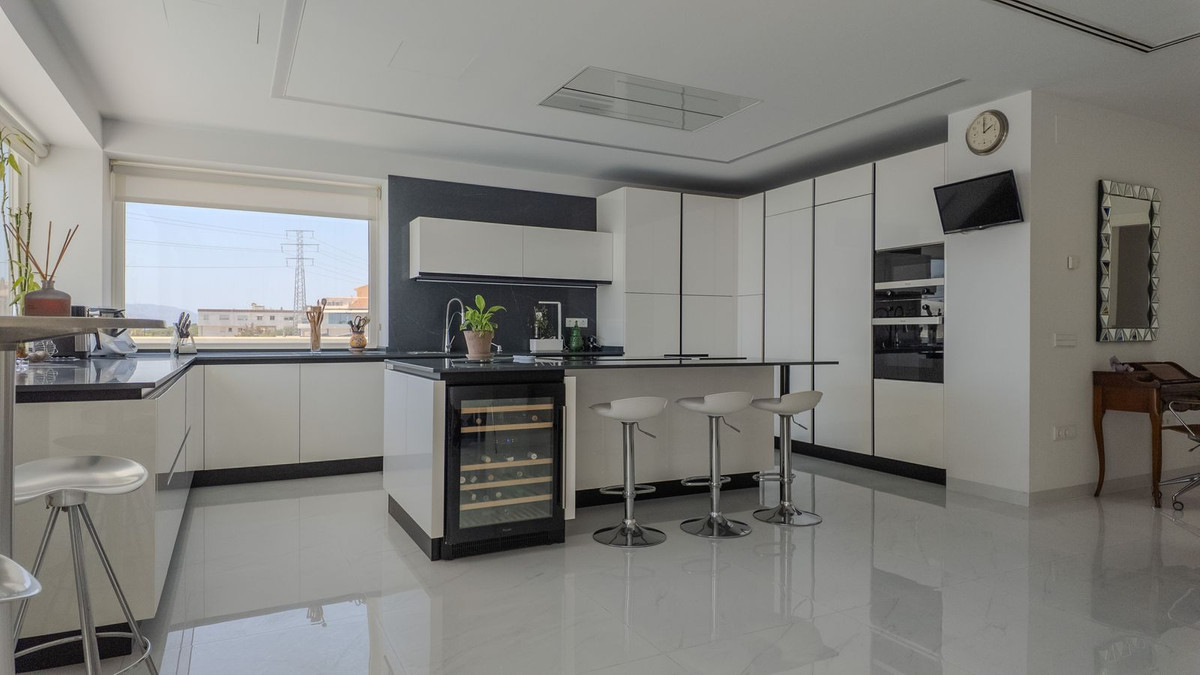 Huis te koop in Pedregalejo | 4 slaapkamers H5103964