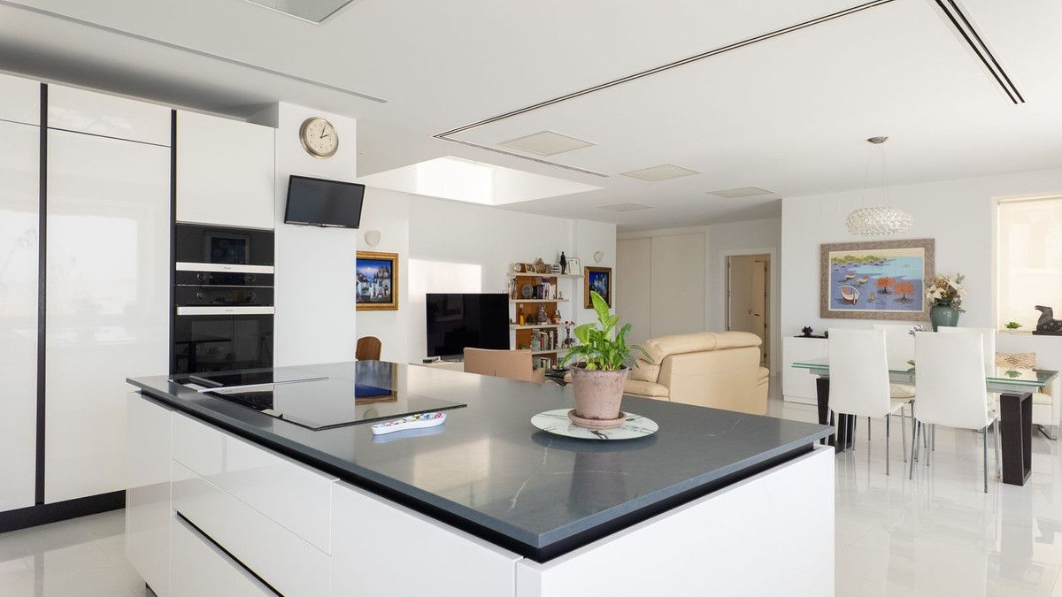 Huis te koop in Pedregalejo | 4 slaapkamers H5103964