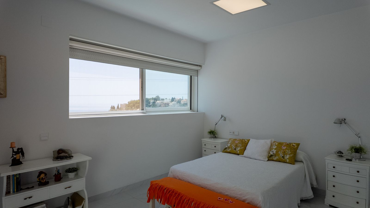Huis te koop in Pedregalejo | 4 slaapkamers H5103964