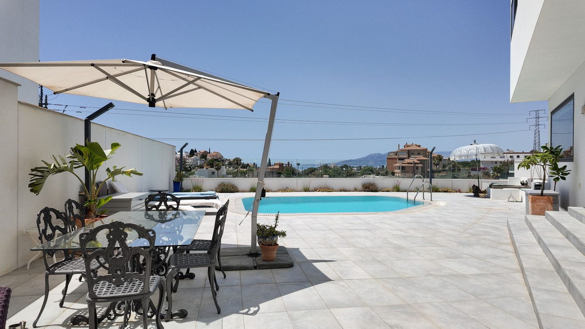 Huis te koop in Pedregalejo | 4 slaapkamers H5103964