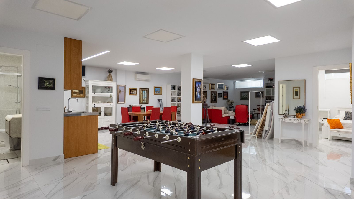 Huis te koop in Pedregalejo | 4 slaapkamers H5103964