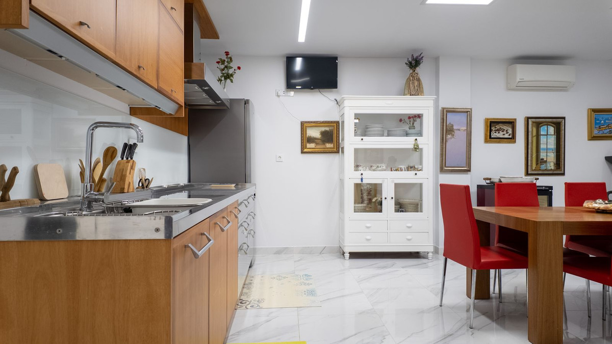Huis te koop in Pedregalejo | 4 slaapkamers H5103964