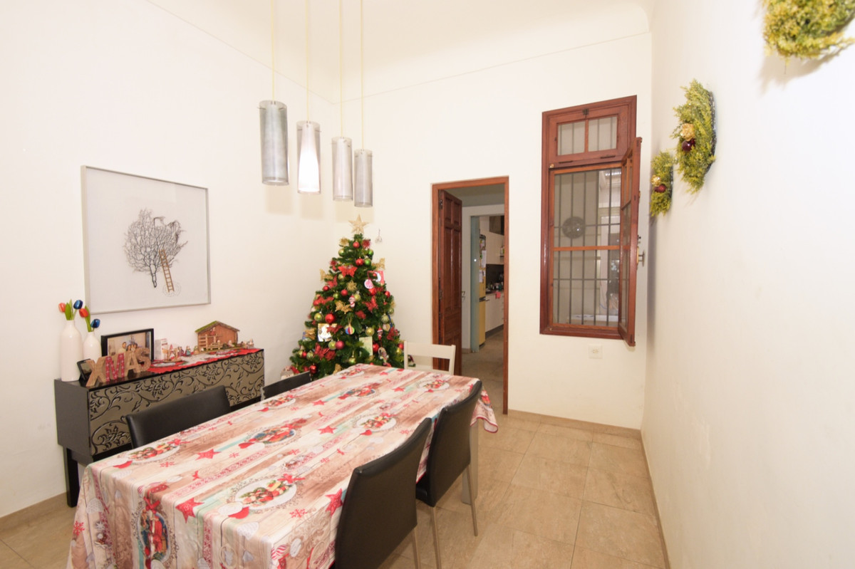 Huis te koop in Pedreguer | 6 slaapkamers H4626325