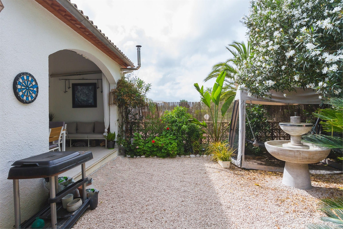 Huis te koop in Pedreguer | 3 slaapkamers H5473123
