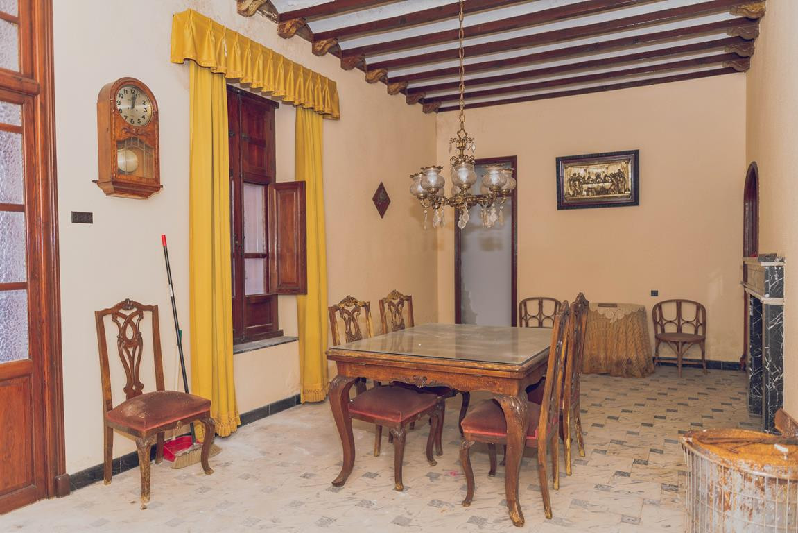 Vrijstaande Villa te koop in Pego | 9 slaapkamers H4227043