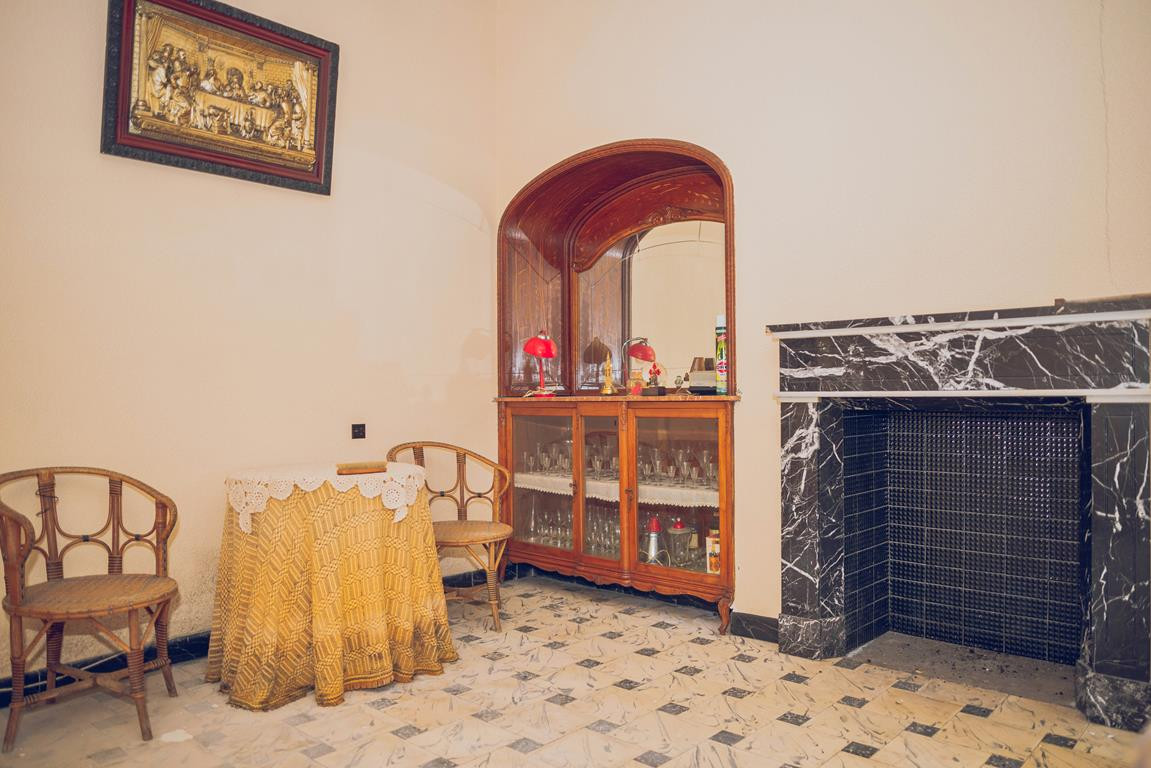 Vrijstaande Villa te koop in Pego | 9 slaapkamers H4227043