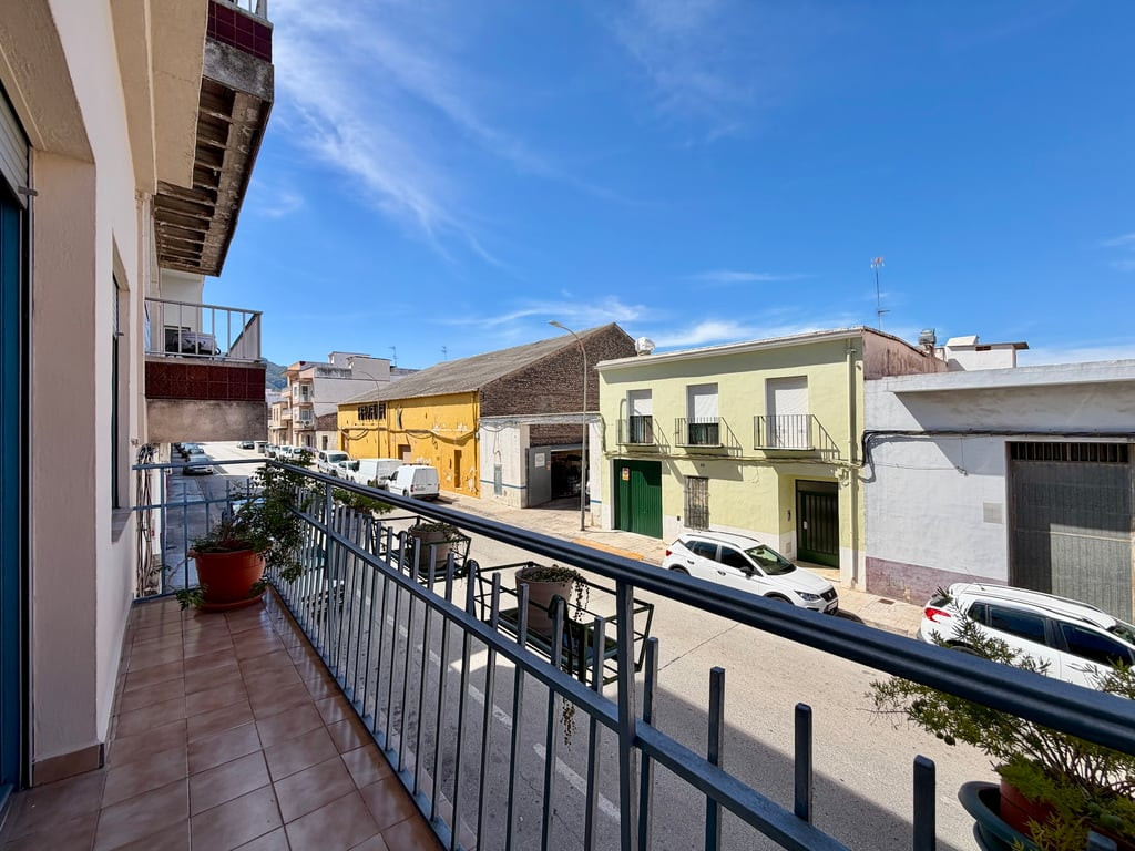 Property main view 33