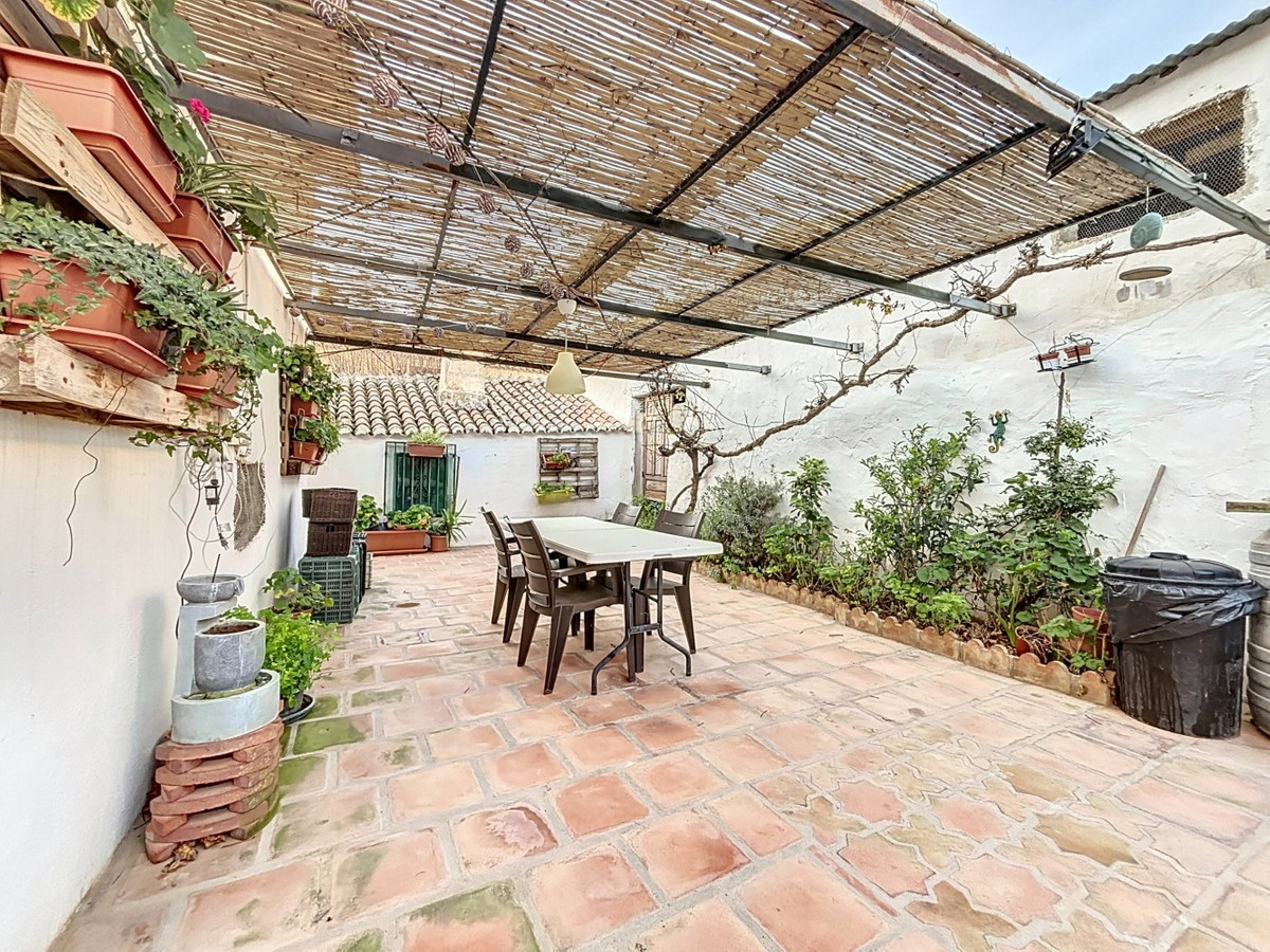 Huis te koop in Periana | 5 slaapkamers H4908907