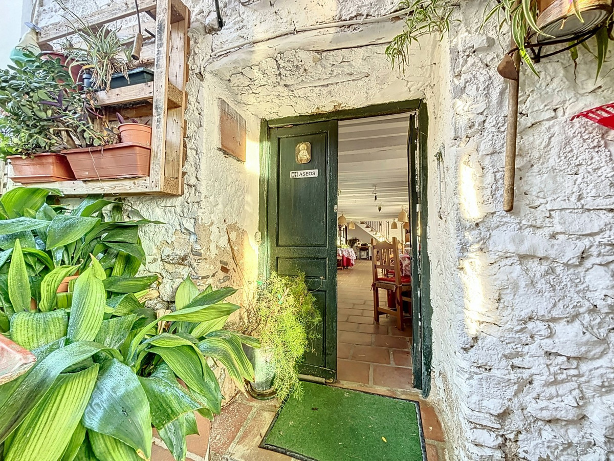Huis te koop in Periana | 5 slaapkamers H4908907