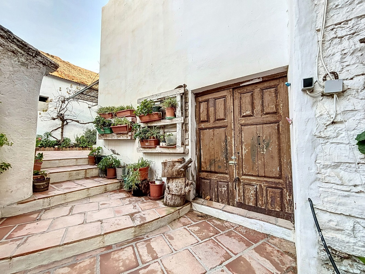 Huis te koop in Periana | 5 slaapkamers H4908907