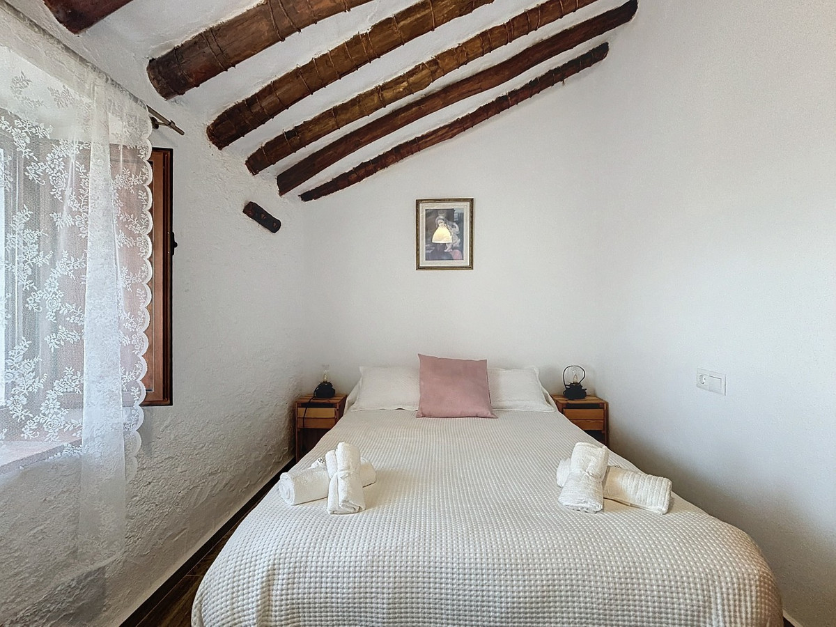 Huis te koop in Periana | 5 slaapkamers H4908907