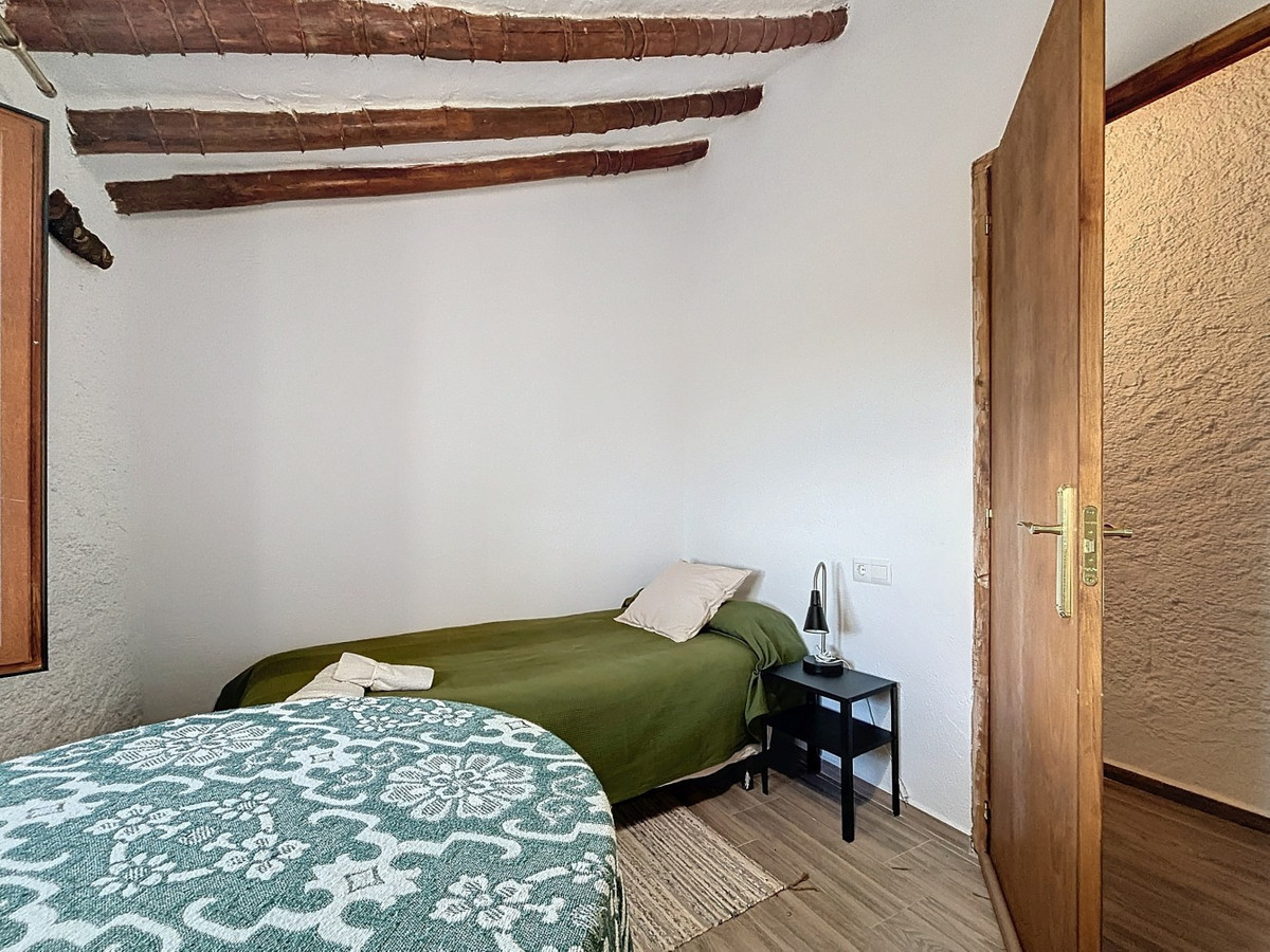 Huis te koop in Periana | 5 slaapkamers H4908907