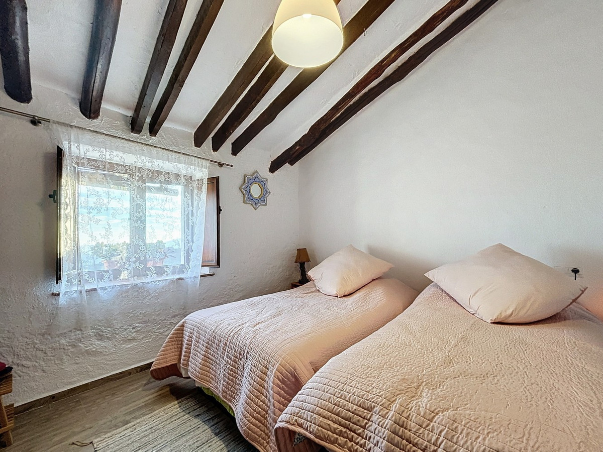 Huis te koop in Periana | 5 slaapkamers H4908907