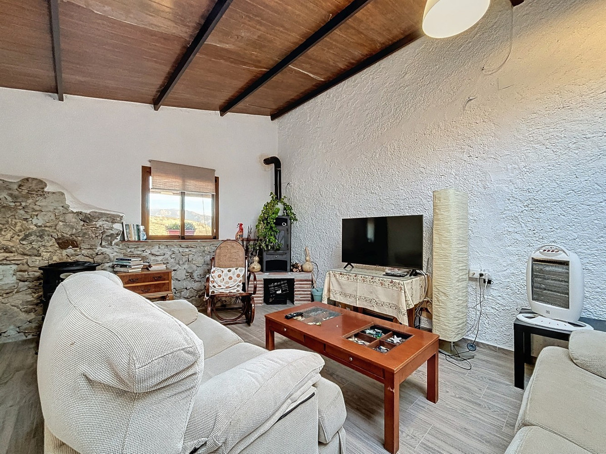 Huis te koop in Periana | 5 slaapkamers H4908907