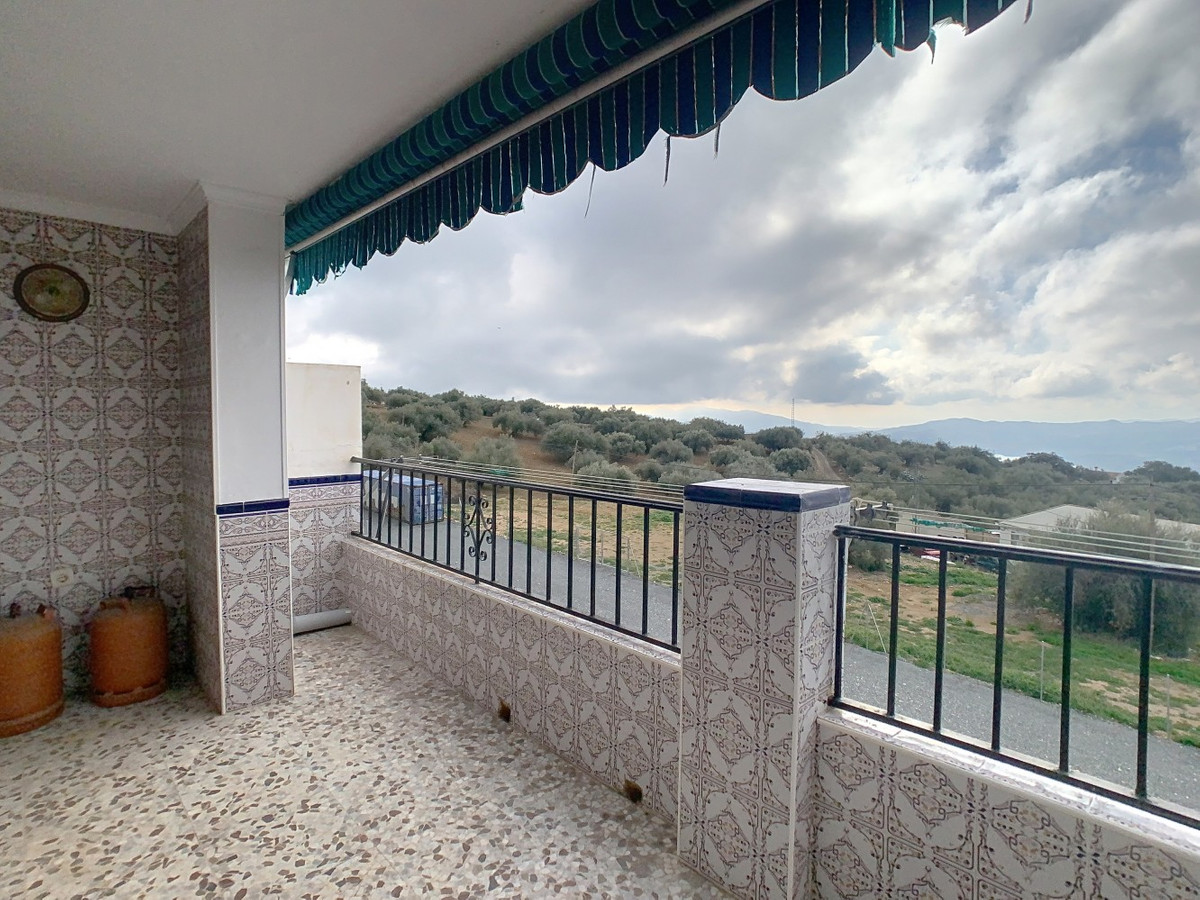 Huis te koop in Periana | 5 slaapkamers H4990678