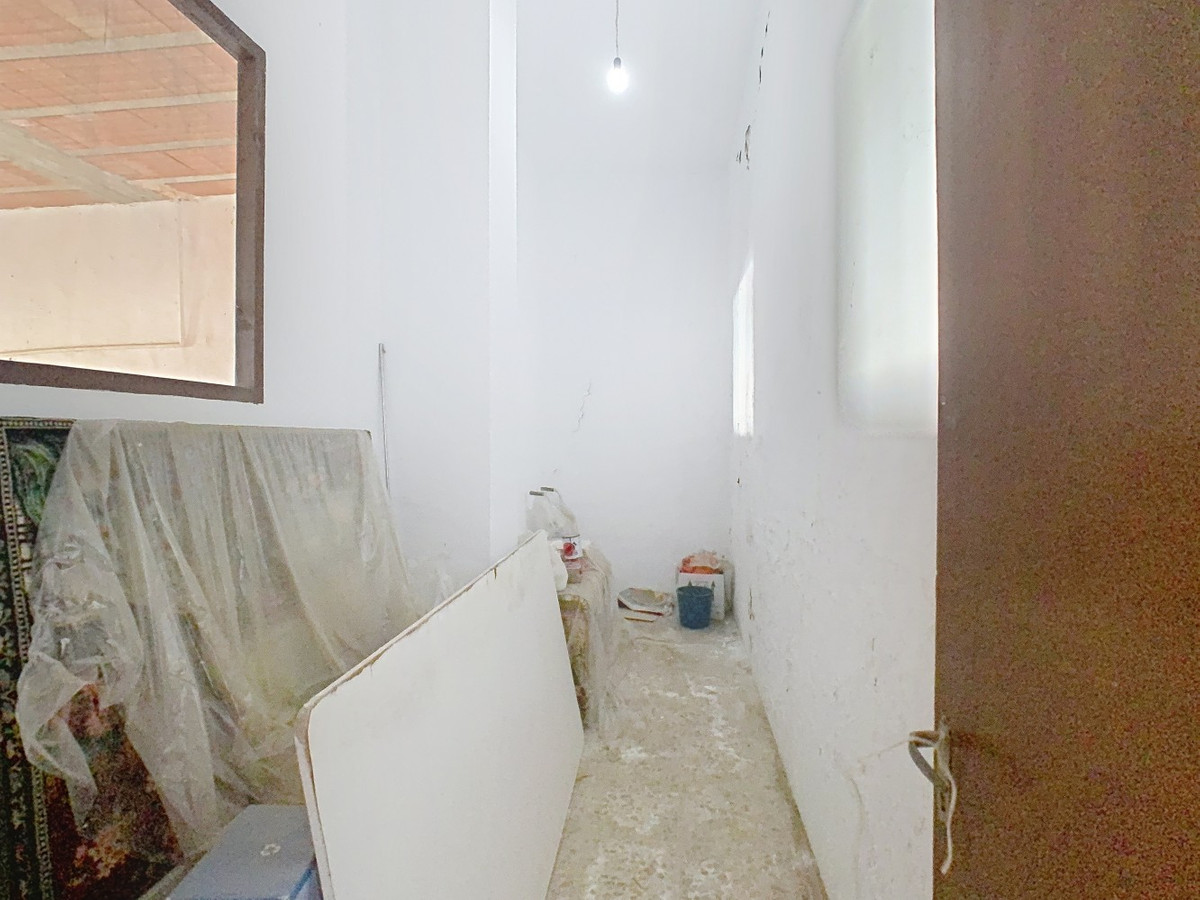 Huis te koop in Periana | 5 slaapkamers H4990678