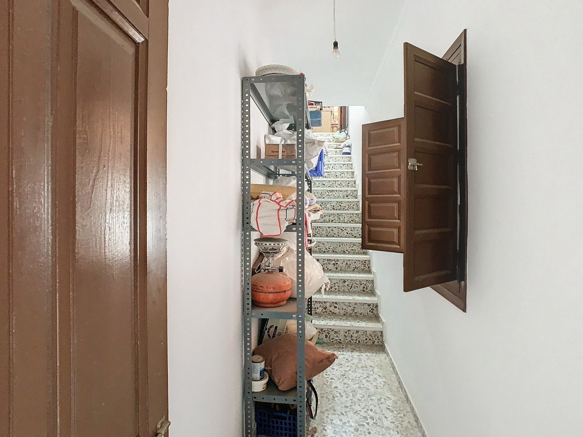 Huis te koop in Periana | 5 slaapkamers H4990678