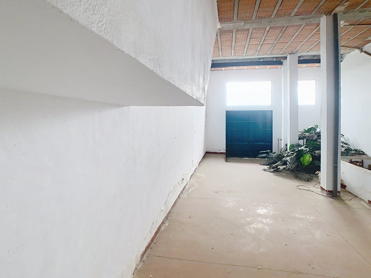 Huis te koop in Periana | 5 slaapkamers H4990678