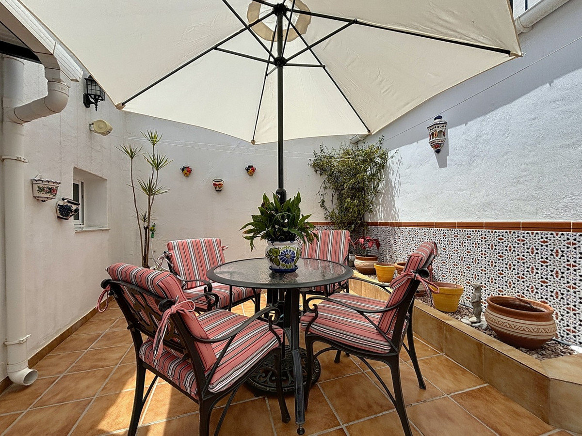 Huis te koop in Periana | 5 slaapkamers H5049922