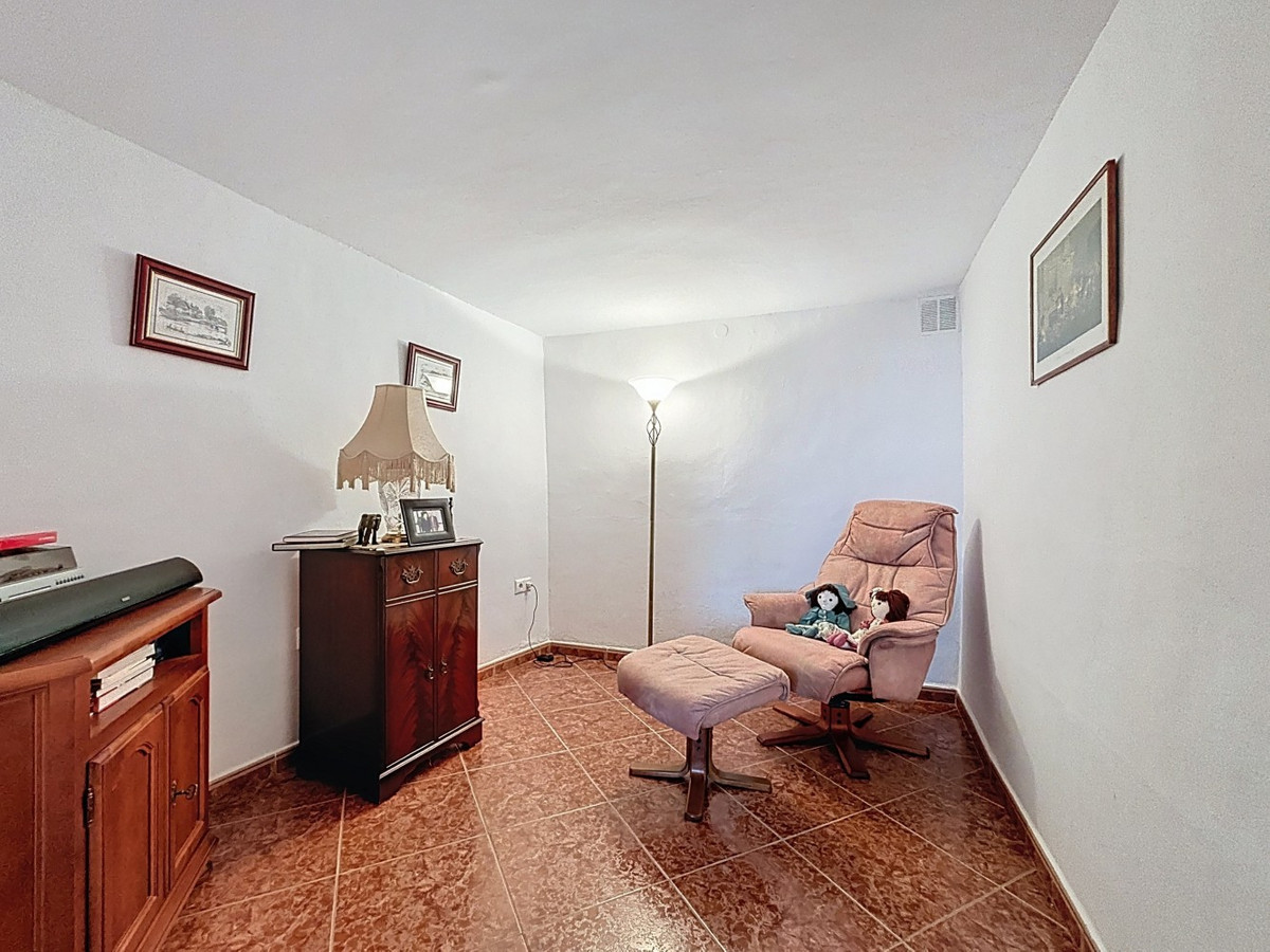 Huis te koop in Periana | 5 slaapkamers H5049922