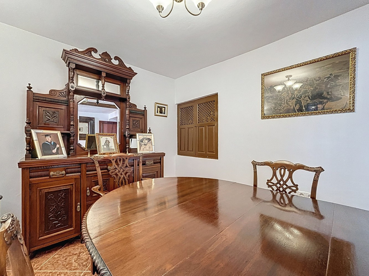 Huis te koop in Periana | 5 slaapkamers H5049922