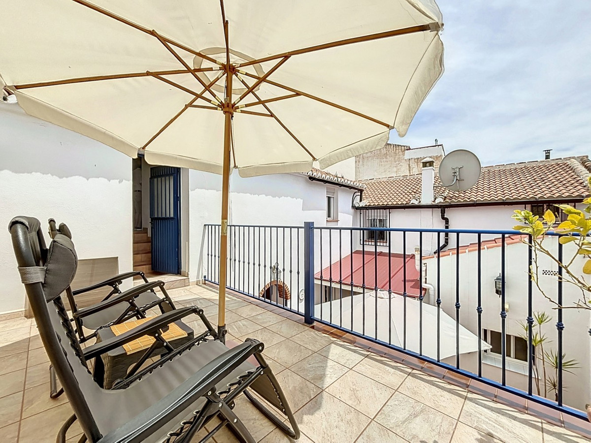 Huis te koop in Periana | 5 slaapkamers H5049922
