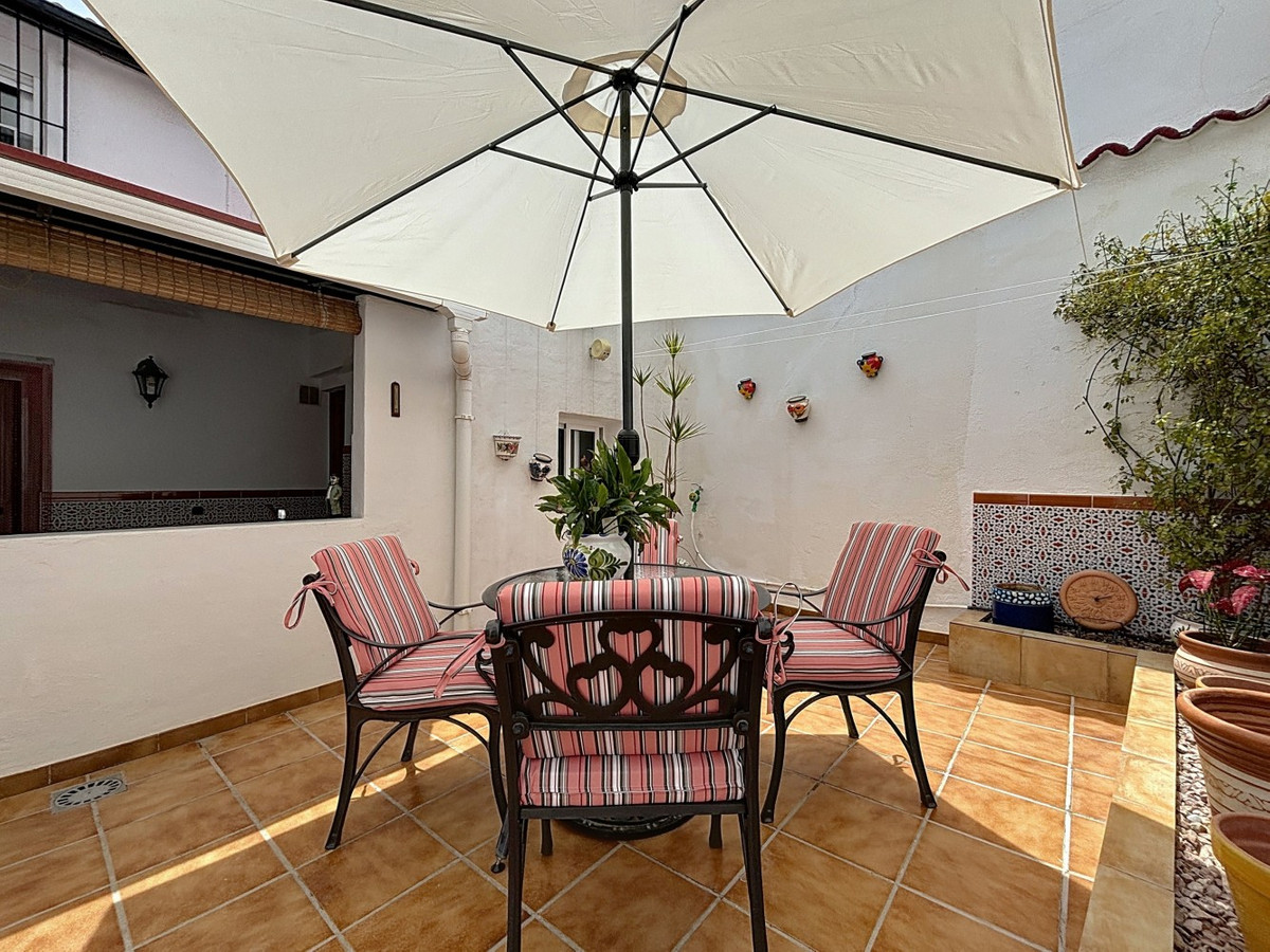 Huis te koop in Periana | 5 slaapkamers H5049922