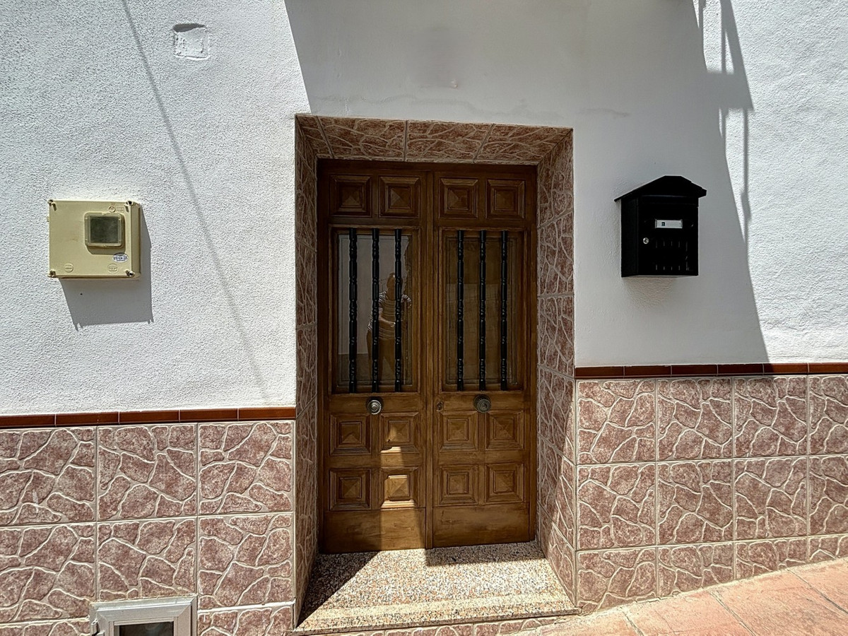 Huis te koop in Periana | 5 slaapkamers H5049922